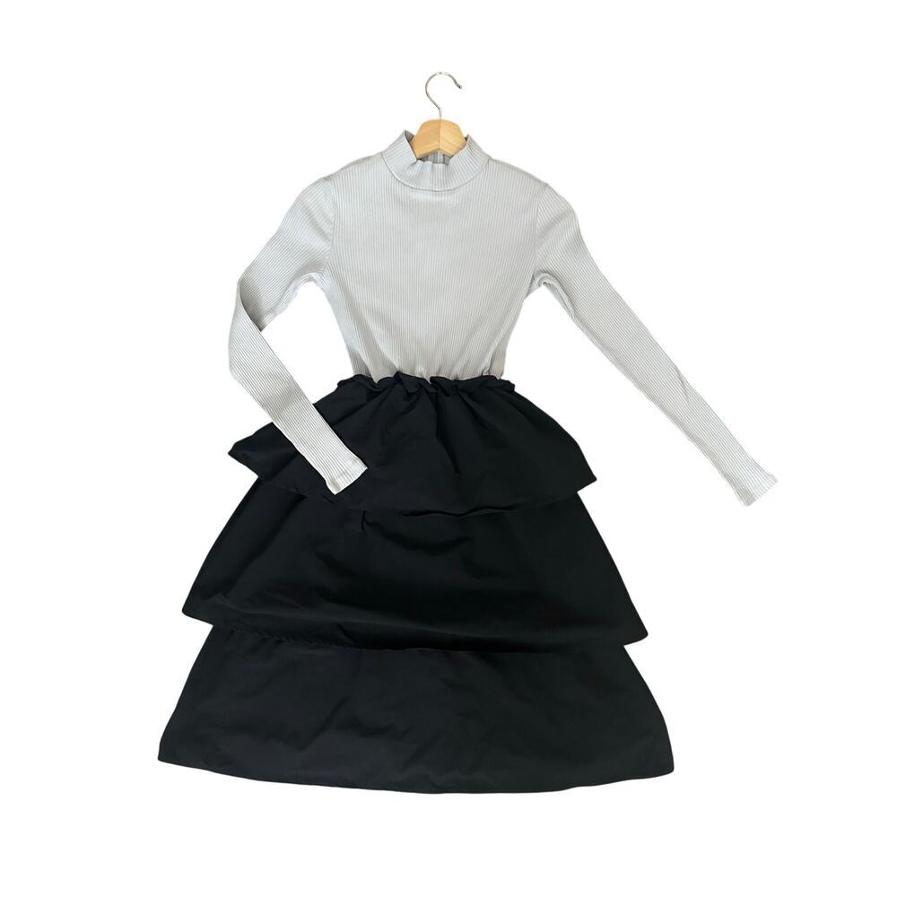 UDEL NEW YORK Mock Neck Ribbed Ruffle Dress SIZE EXTRA SMALL Frilly Modest